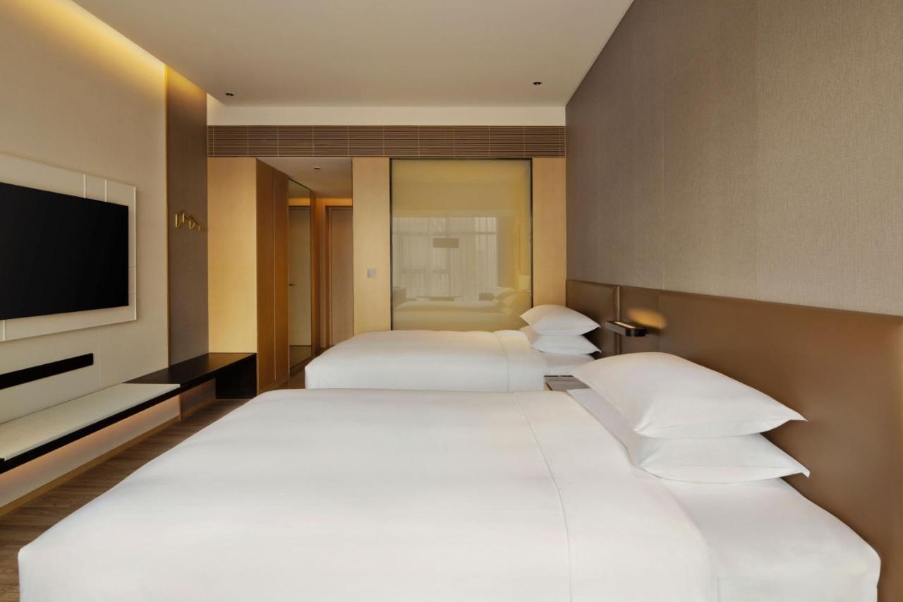 Delta Hotels By Marriott Xi'An Xian Bagian luar foto